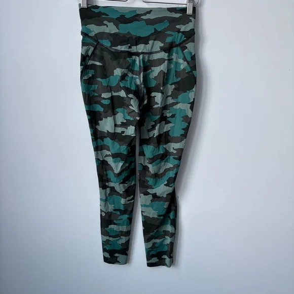 Lululemon 2021 Base Pace High-Rise Running Tight 25" Heritage 365 Camo Sz 6 - Picture 4 of 10